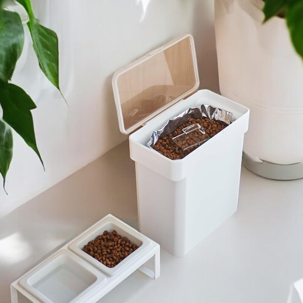 袋ごとペットフードストッカー （3kg）