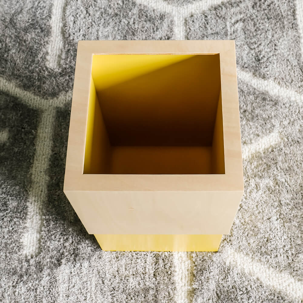 Shikaku（シーカク）  木製ダストボックス